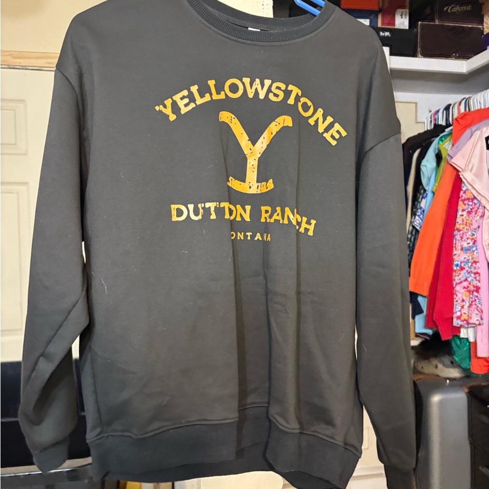 Yellowstone Dutton Ranch Gray Sweater unisex